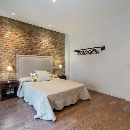 Amplio Piso Reformado Centro דירה